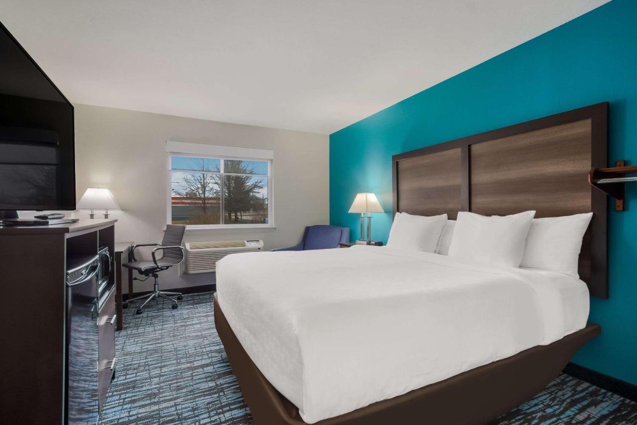 Clarion Pointe Harrodsburg-Danville Bagian luar foto