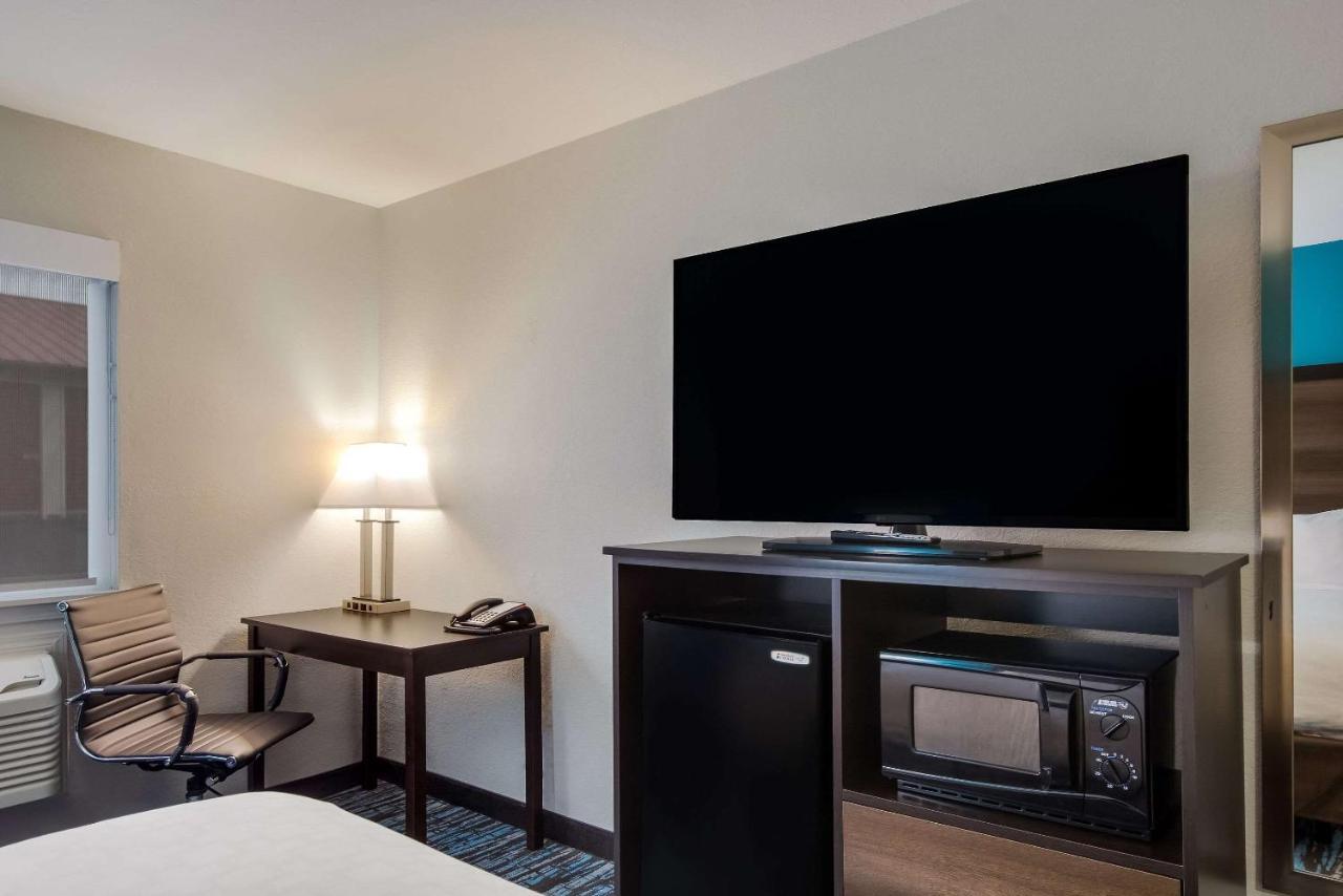 Clarion Pointe Harrodsburg-Danville Bagian luar foto