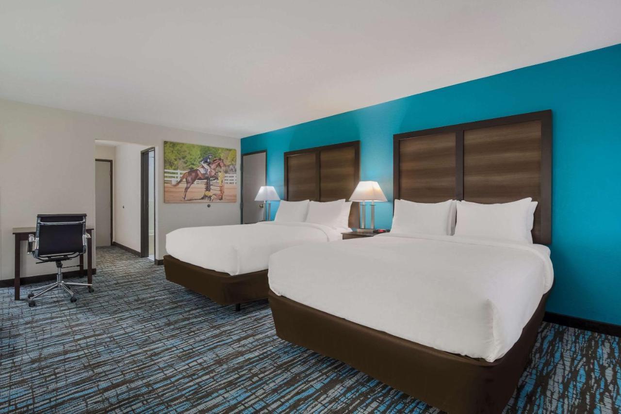 Clarion Pointe Harrodsburg-Danville Bagian luar foto